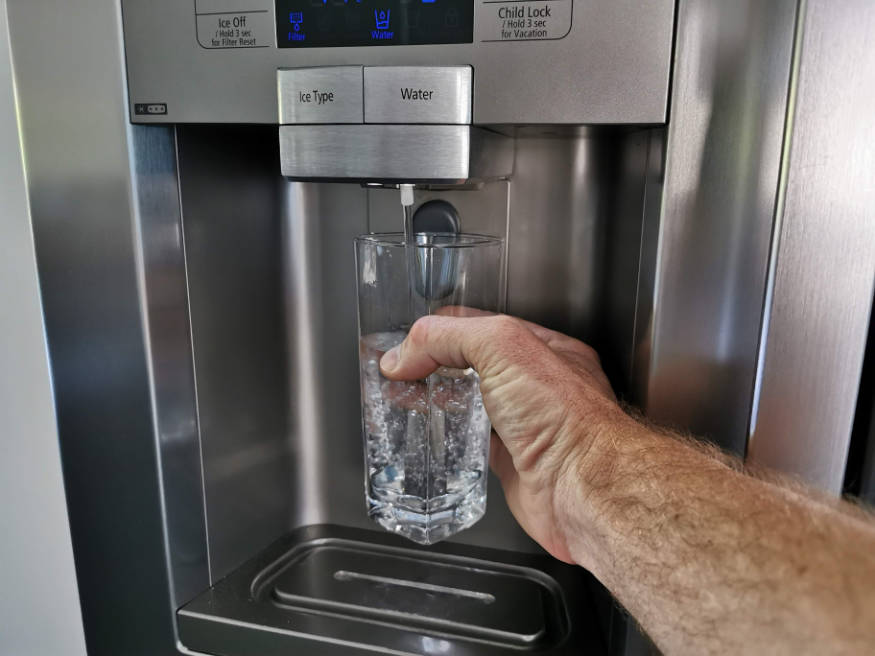 water dispenser on fridge not working