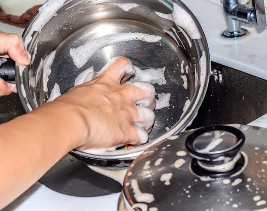 Cleaning pots and pans