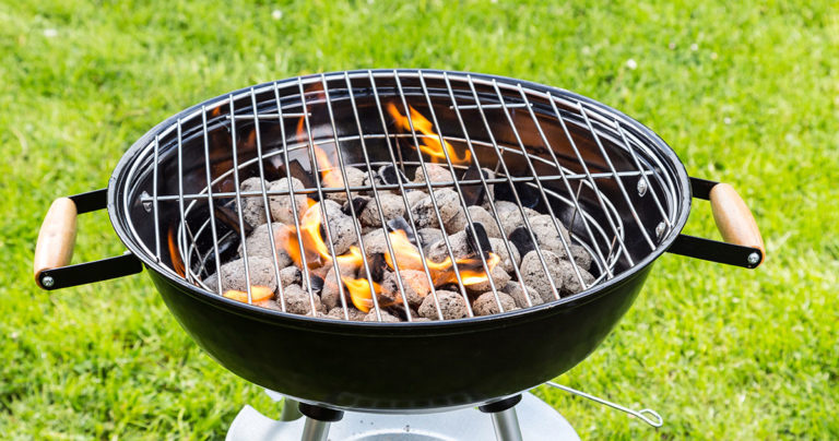 how to put out a charcoal grill