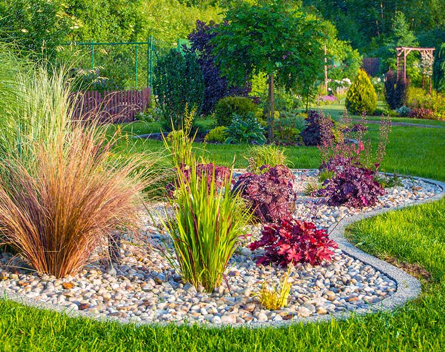 garden with river rock layer