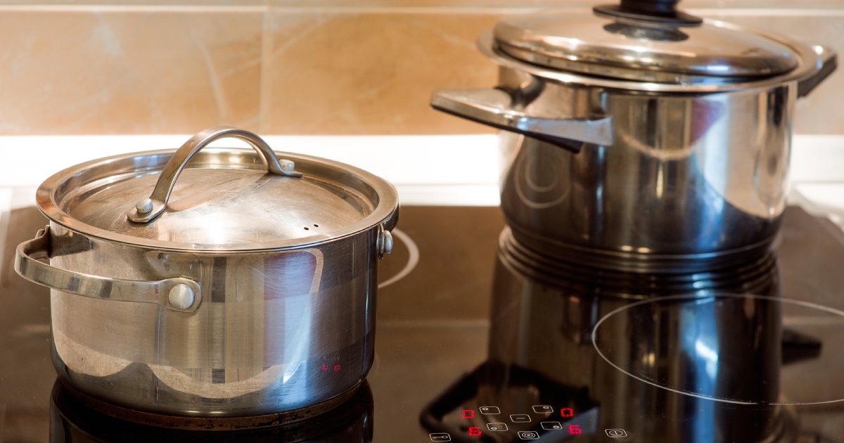 Pots on an induction cooker