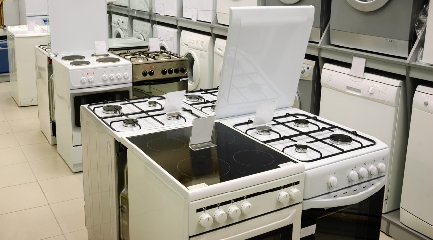 different cooktops at an appliance store