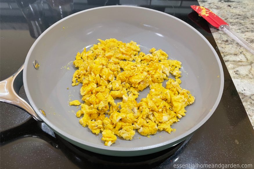 cooked scrambled Caraway pan without any morsel stuck