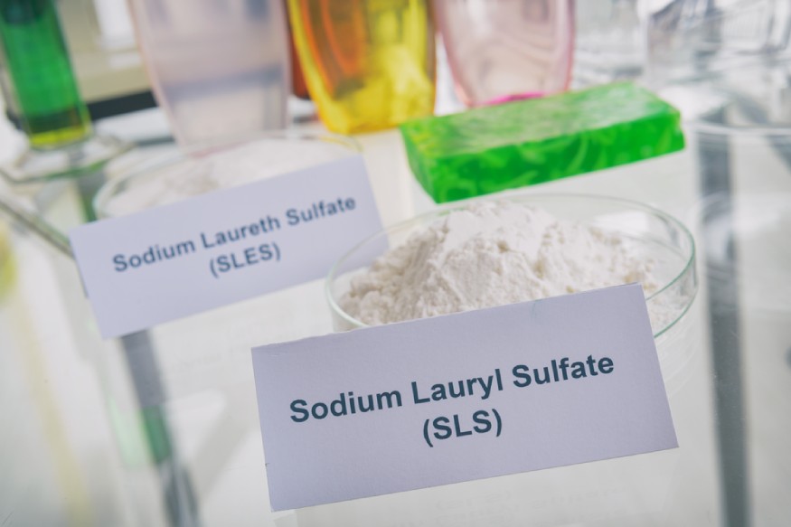Sodium lauryl in a petri dish